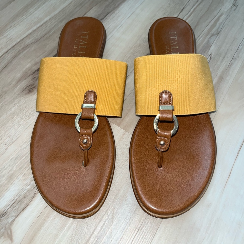 Italian Shoemakers Selah Sandal Mustard Thong Sandal 7.5 - Picture 4 of 9